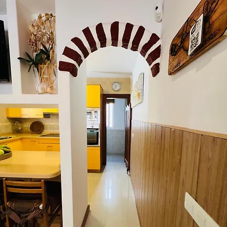 Apartment Casa Sheila, Ideal Familias Tías